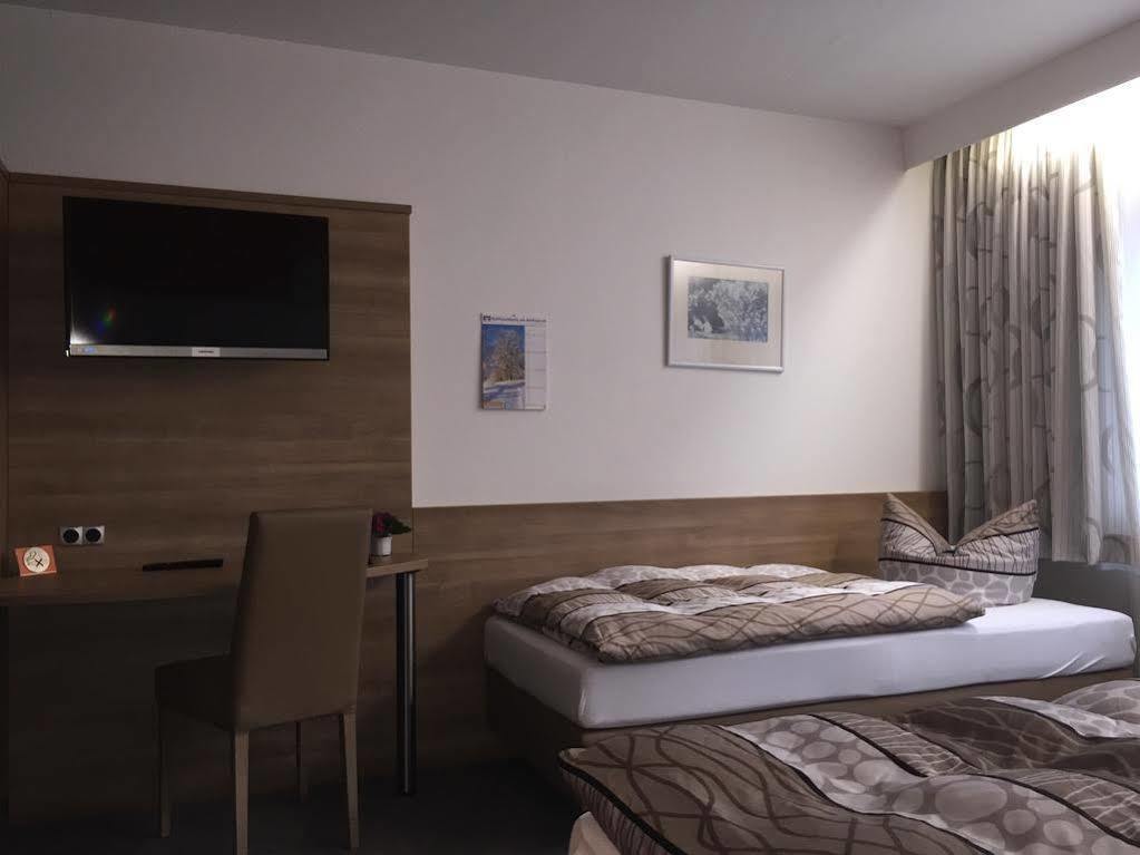 Hotel & Reitsportzentrum Kreuth Heideck Eksteriør bilde