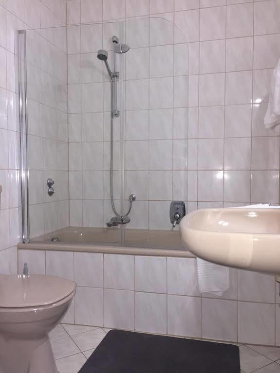 Hotel & Reitsportzentrum Kreuth Heideck Eksteriør bilde